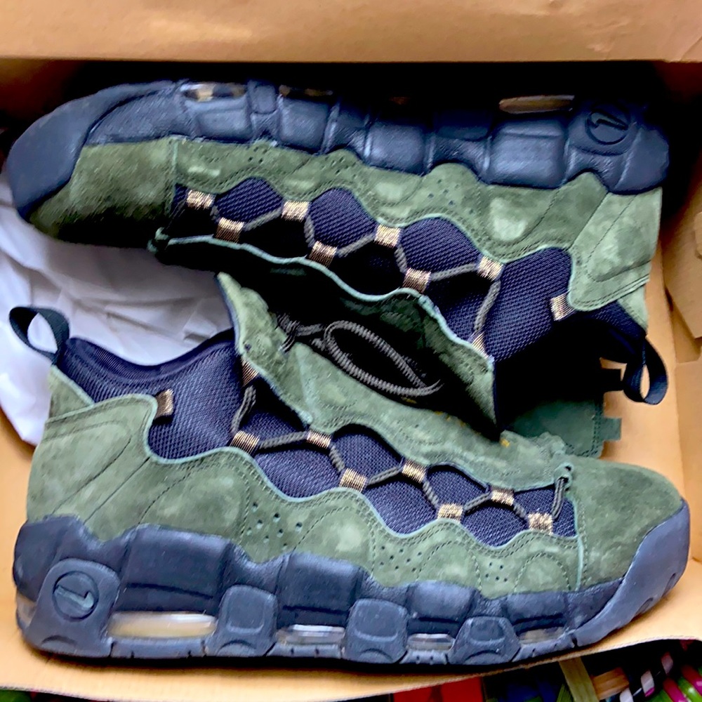 Nike air more money